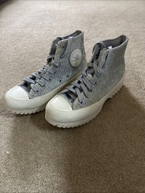 Converse Soft Light Purple High-Top Platform Sneakers M 5 or W 7